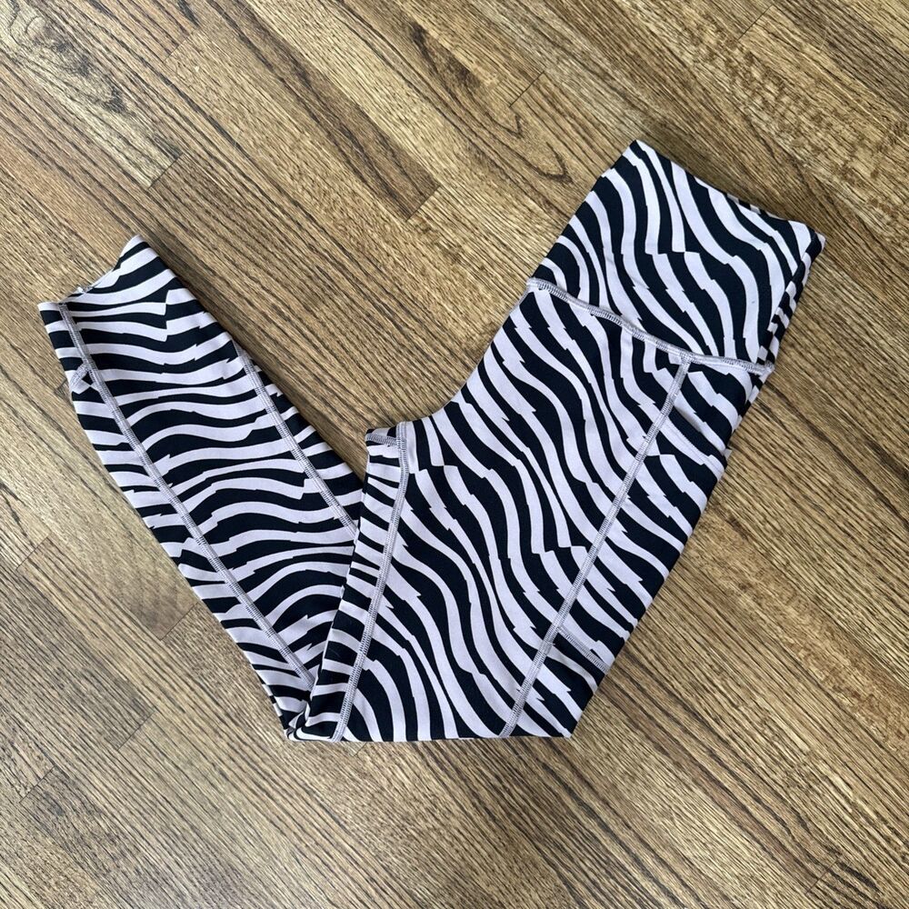 Victoria's Secret On Point Sweat Pink Zebra Print High Waist Active Legging - S